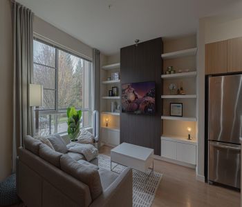 MLS# R2854989