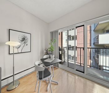 MLS# R2870751