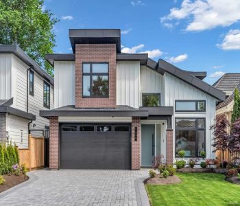 MLS# R2883428