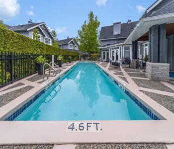 MLS# R2883956