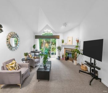 MLS# R2887287