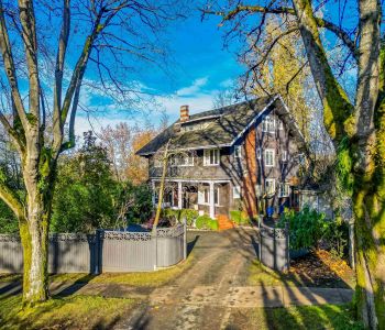 MLS# R2888800