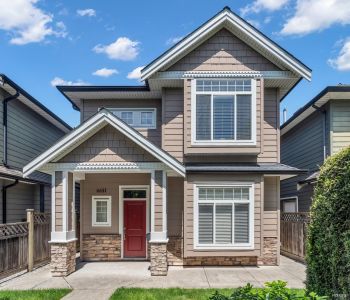 MLS# R2892046